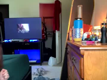 xxx intothewoodswego cam f all day