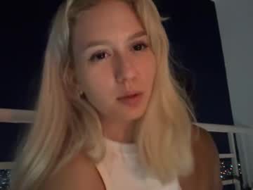 xxx mistreslut cam f all day