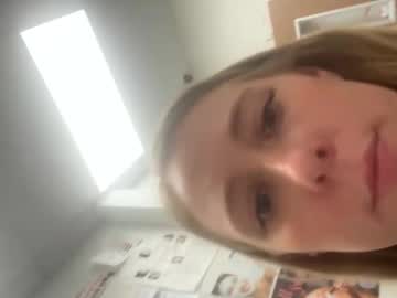 xxx akayyy cam f all day