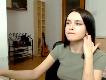 xxx beatrixxandliam cam c all day