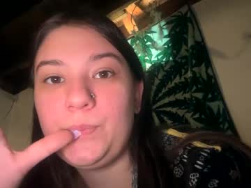 xxx queenhaven23 cam f all day