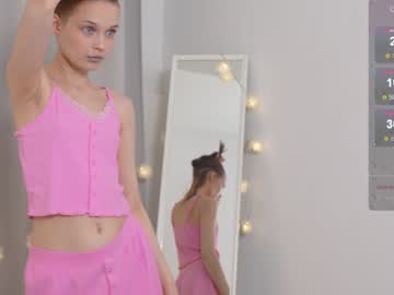 xxx bb_lia cam f all day