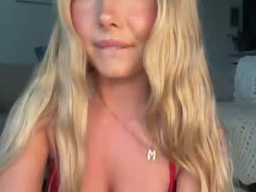 xxx berettabunny cam f all day