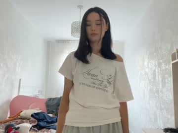 xxx lunarbloomr cam f all day