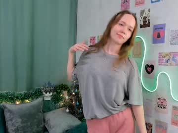 xxx blondyhayes cam f all day