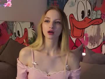 xxx aurorablondi cam f all day