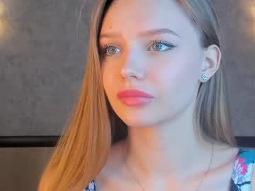 xxx aryamurrr cam f all day