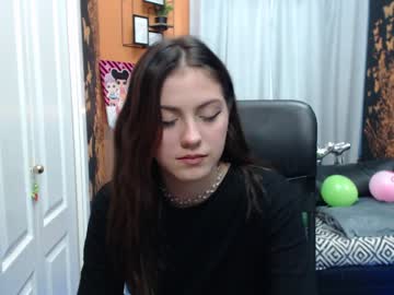 xxx its_rachel cam f all day