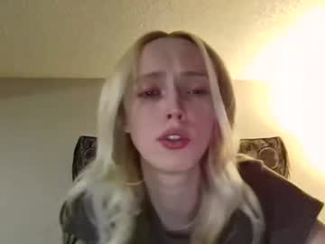 xxx babysophieee cam f all day