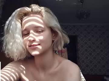xxx emiliastillwell cam f all day