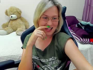 xxx babe_moon cam f all day