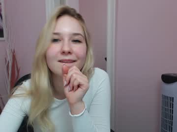 xxx lila_page cam f all day