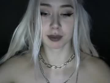 xxx shrine_of_jeannette cam f all day