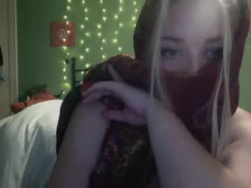 xxx submissivesyd cam f all day