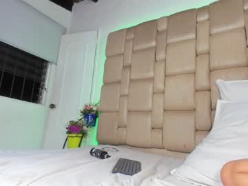 xxx sara_angelo cam c all day