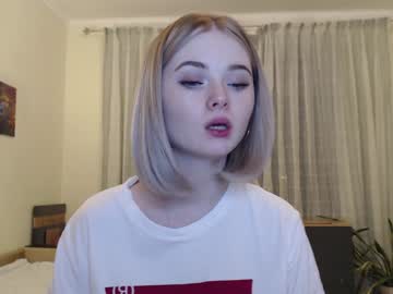 xxx yvaine777 cam f all day