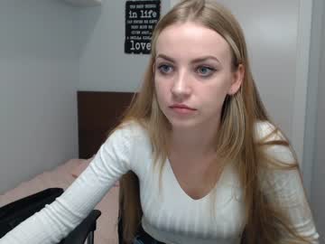 xxx nicole_mia cam f all day