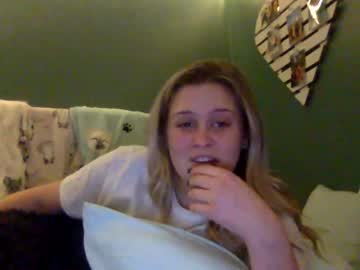 xxx _savannahcat_ cam f all day