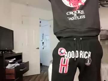 xxx kyliekioshow cam c all day