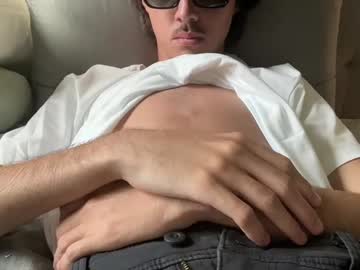 xxx ryan18bi cam m all day