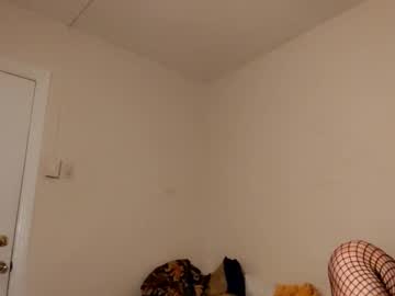 xxx dawgher cam c all day