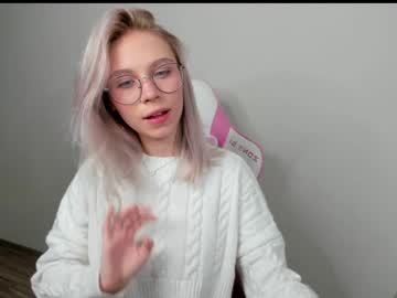 xxx _4xs cam f all day