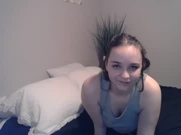 xxx sweetpiebri cam f all day