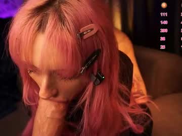 xxx liniq cam f all day