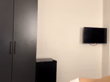 xxx carrieshelton cam f all day