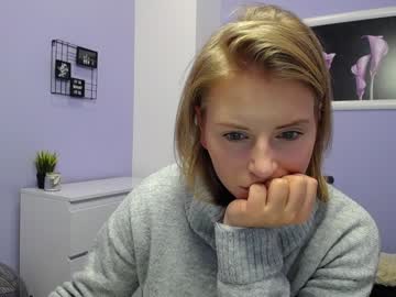 xxx julie_wayne cam f all day