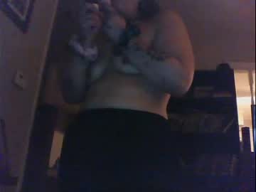 xxx grungyhotmessmama cam c all day