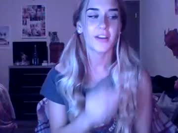 xxx blondebubble cam f all day