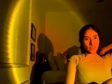 xxx divine_iris cam f all day