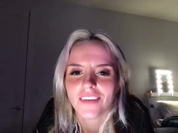 xxx chandraxo cam f all day