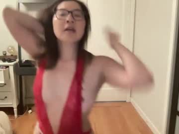 xxx 34bgirlintech cam f all day