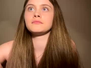 xxx chloe_gard cam f all day