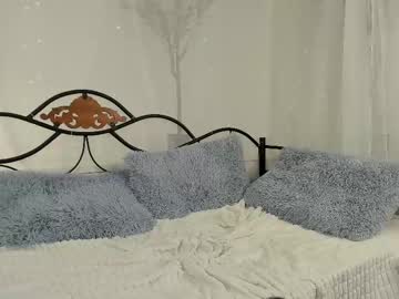 xxx mikaelaeldzeo cam f all day