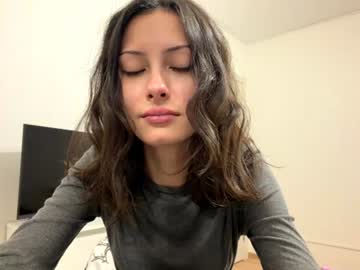 xxx geneviebiedenbender cam f all day