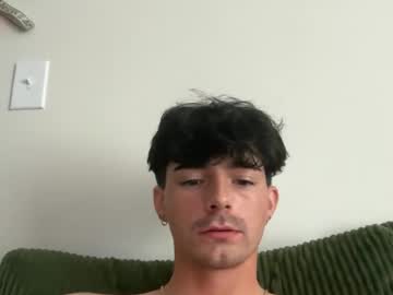 xxx bigsoldierr cam m all day