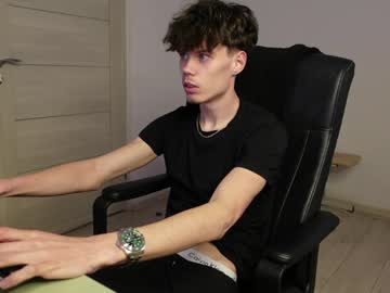 xxx thomas_brons cam m all day