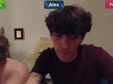 xxx alexgoingwild cam m all day