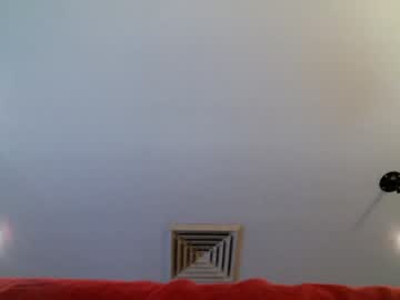 xxx justusthreetonight cam c all day