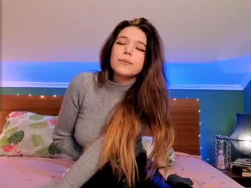 xxx collinssophie cam f all day